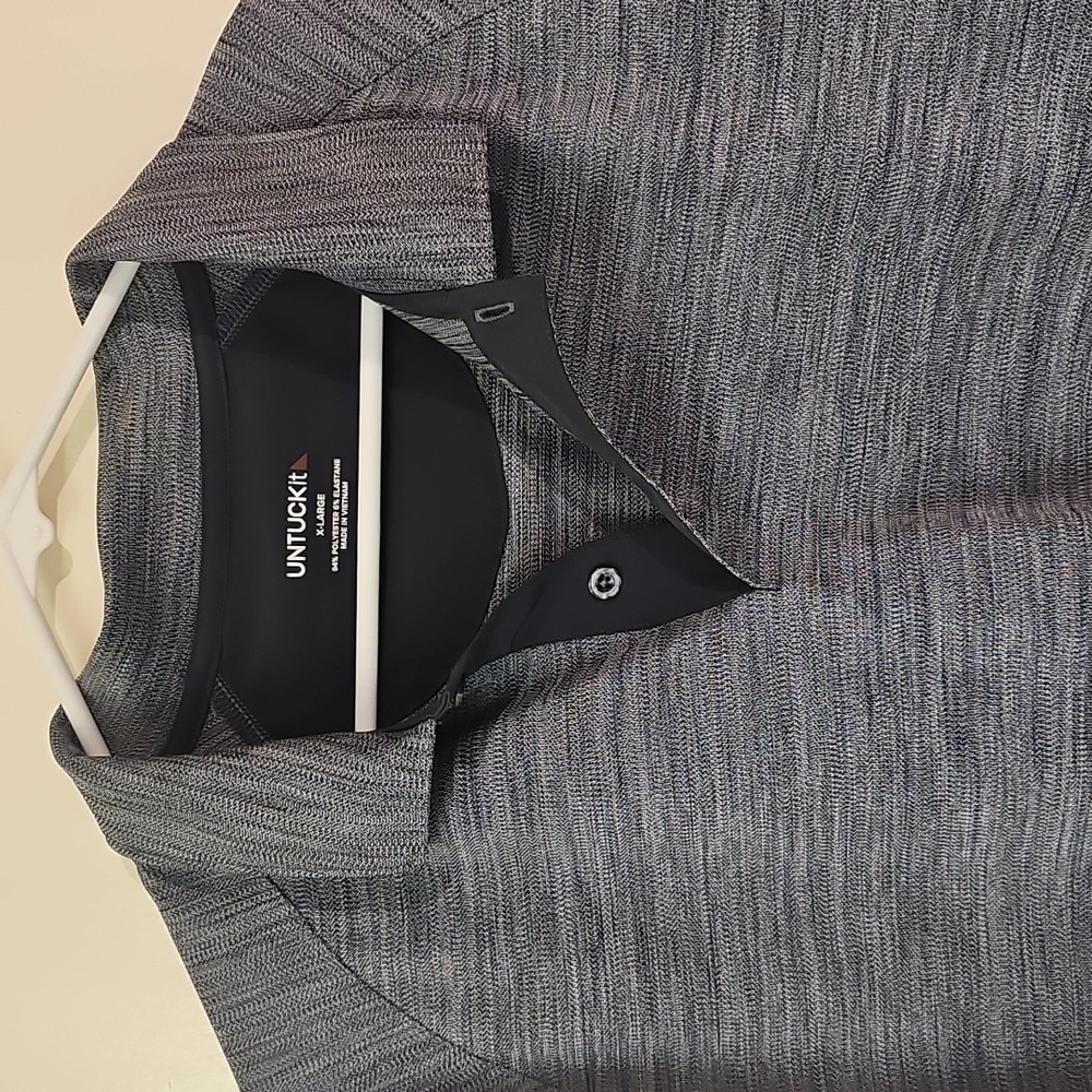 Untuckit Heathered Performance Polo-Hannifer - image 4